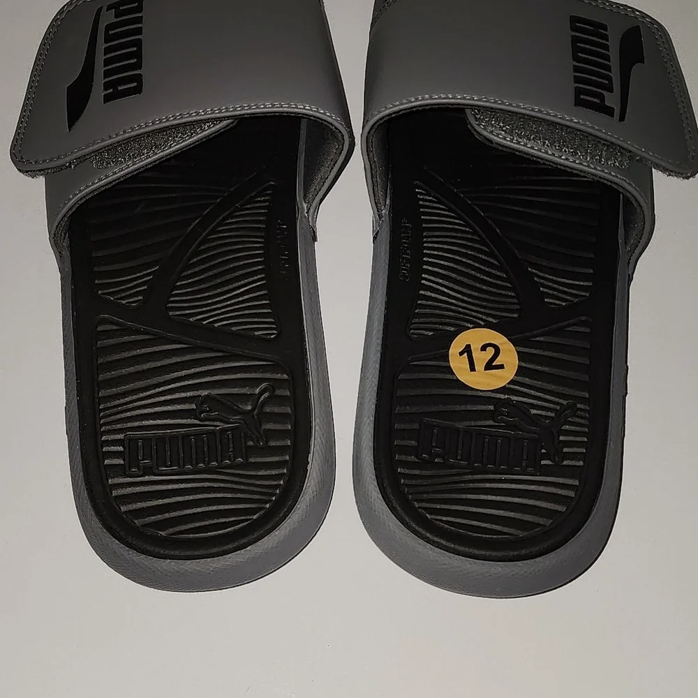 PUMA Men's Gray Slide Sandals Never Worn